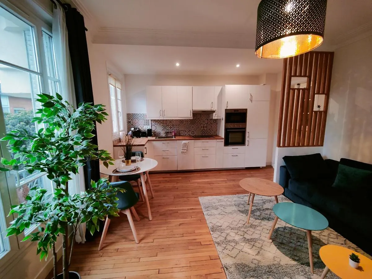 Design Appartement Paris 0*,  France